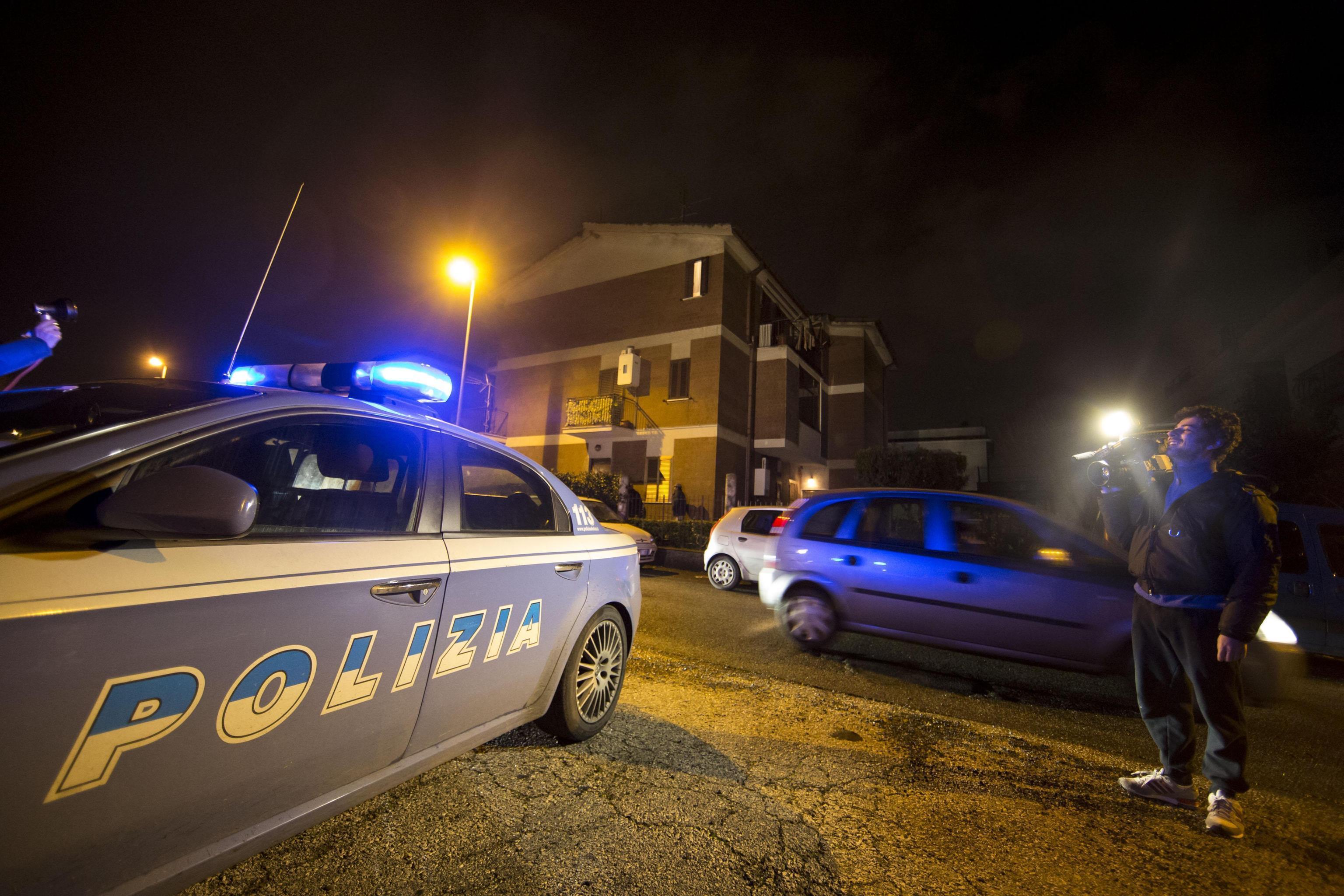 Oristano, ubriaco affoga il cane di famiglia nel lavatoio 