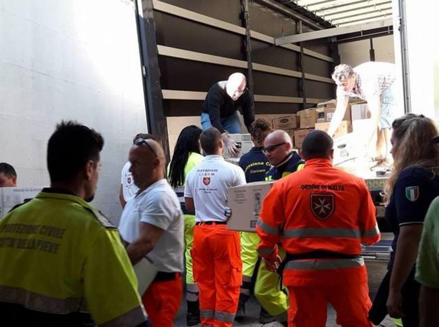 Arrivati a Norcia i pacchi per i terremotati 