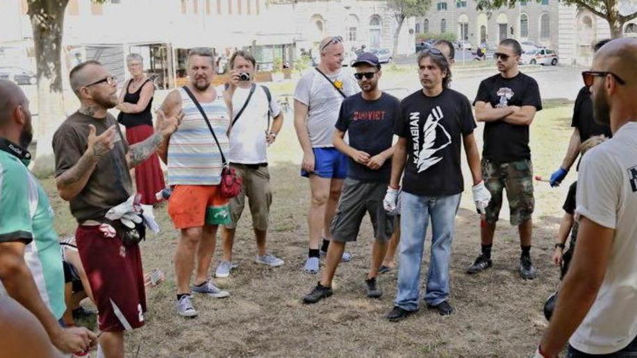 A San Marco la pulizia “dal basso”