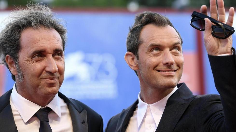 Il giovane papa di Sorrentino trame e miserie del Vaticano