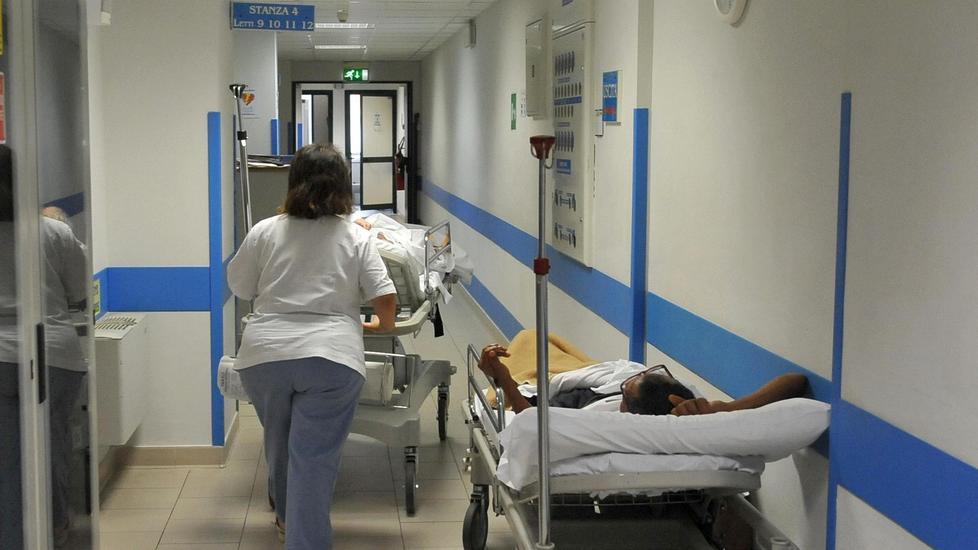 Infermieri anziani in trincea, il sindacato chiede la mobilità 