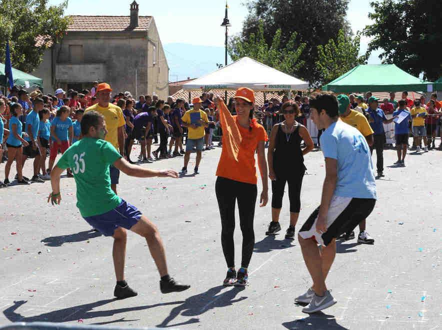 “Zogos de carrela”: centinaia di presenze 