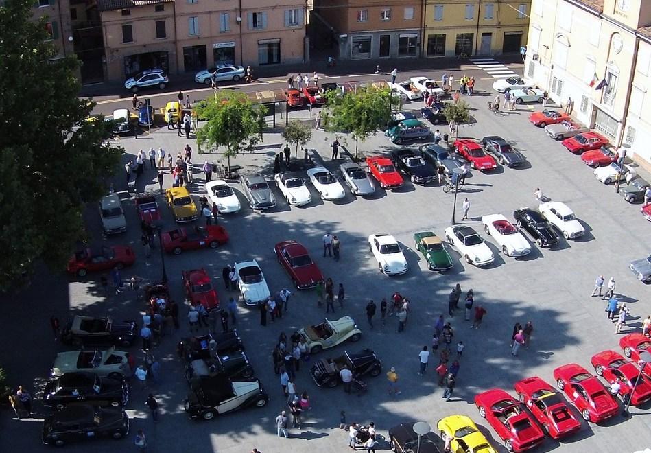 Sveglia con le auto storiche