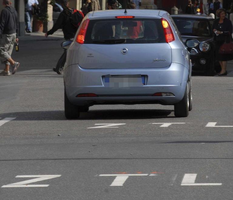 Miniticket scaduto e multe Ora si sana con 100 euro 