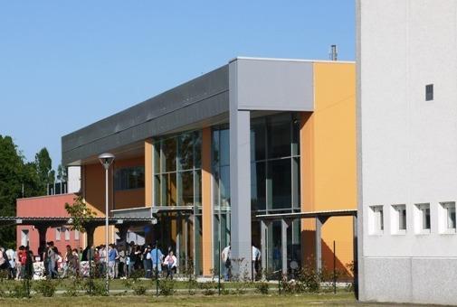 Conto alla rovescia per la nuova scuola di Bondeno