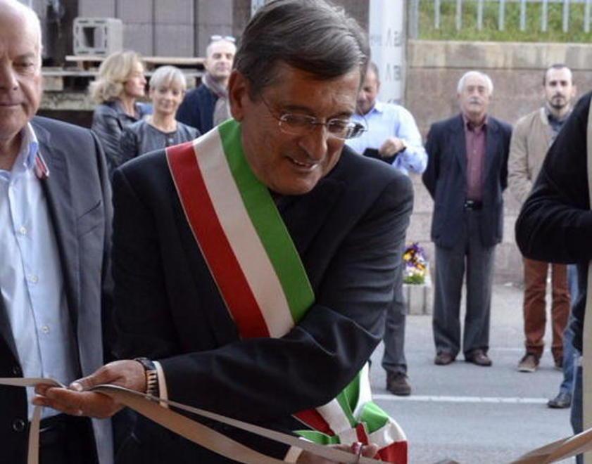 Sindaco e parroco, vigilia tra cuore e imparzialità 