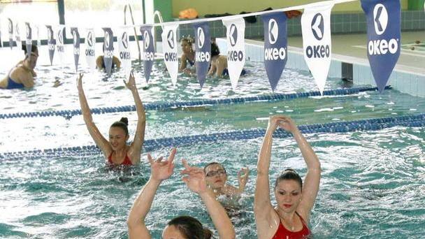 Una esibizione in piscina a Lamporecchio
