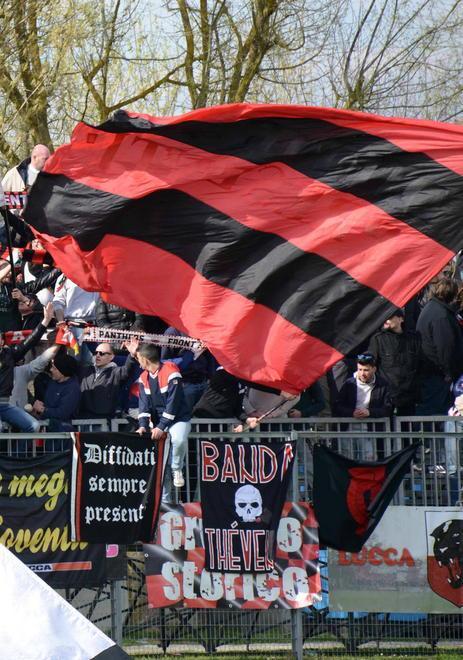 La chiamata ai tifosi per impaurire la big Alessandria 