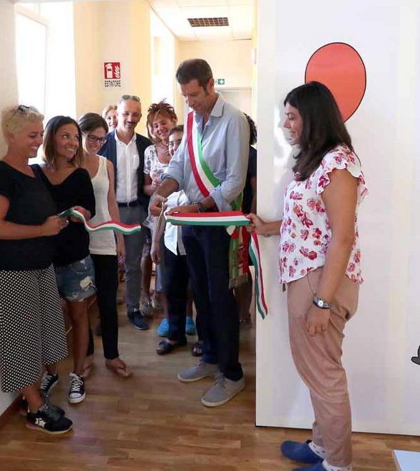 Taglio del nastro al nido Ma i fornelli sono spenti