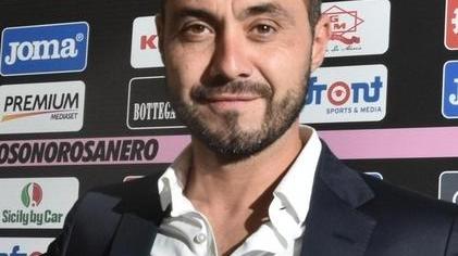 Ecco il nuovo tecnico De Zerbi: «Una gioia condivisa con Foggia»