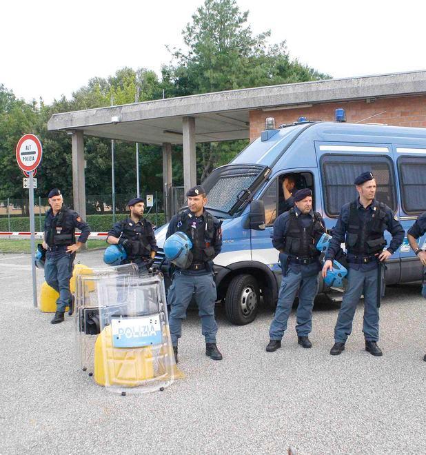 Il blitz anti anarchici porta a Ferrara