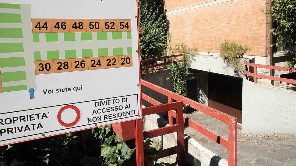 Raffica di garage aperti i ladri rubano una bicicletta