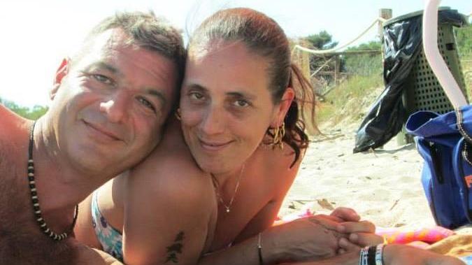 Fabrizio Gratta con la compagna, Beatrice Paini