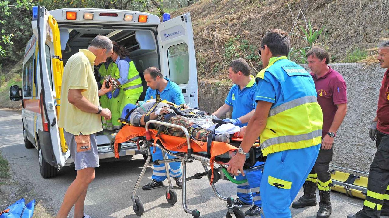 Un intervento della Misericordia in una foto d'archivio
