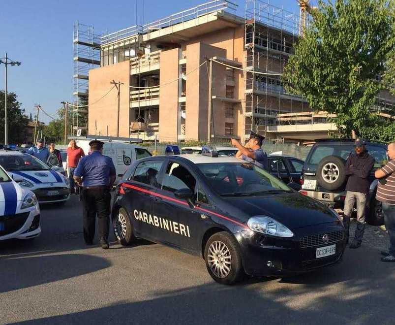 Parcheggiatori abusivi e molesti cacciati dall’ospedale Franchini 