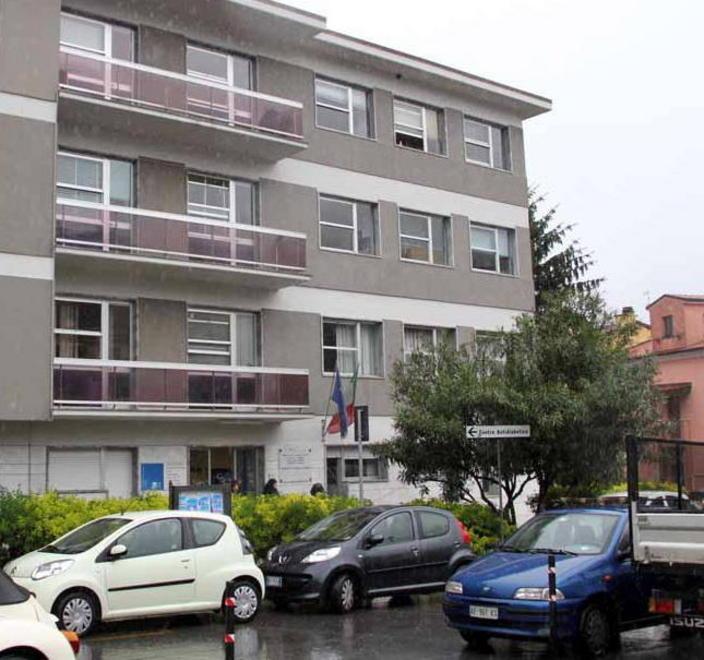 E a Carrara adesso la casa della salute apre 12 ore al giorno 