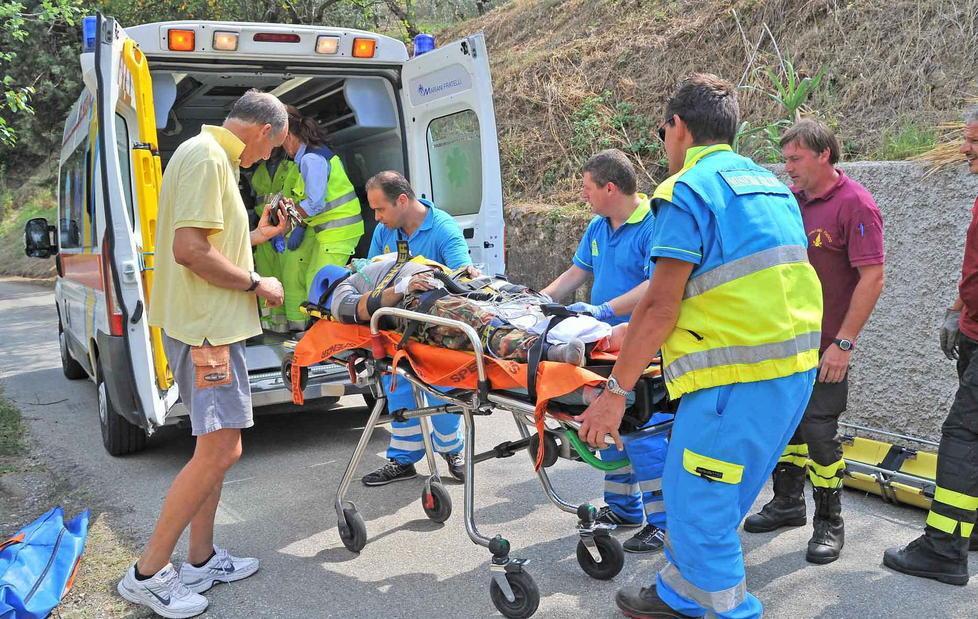 Cade dall’albero: tibia fratturata 