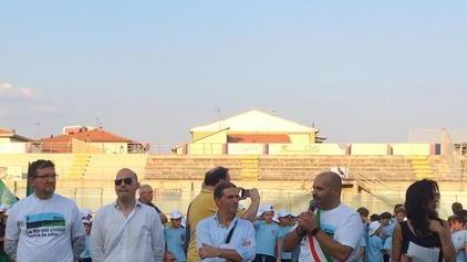 Le risate del Gabibbo all’evento di beneficenza