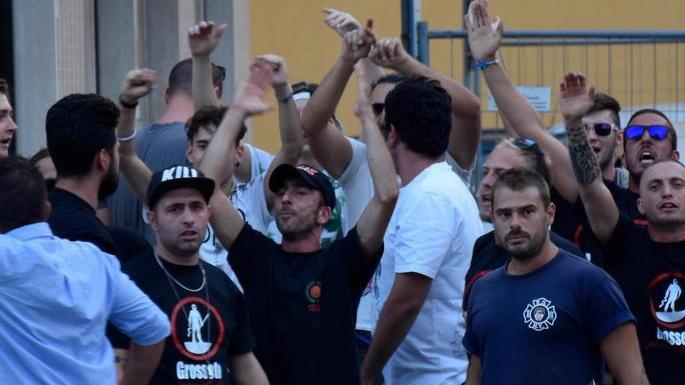 non accenna a placarsi la protesta degli ultras
