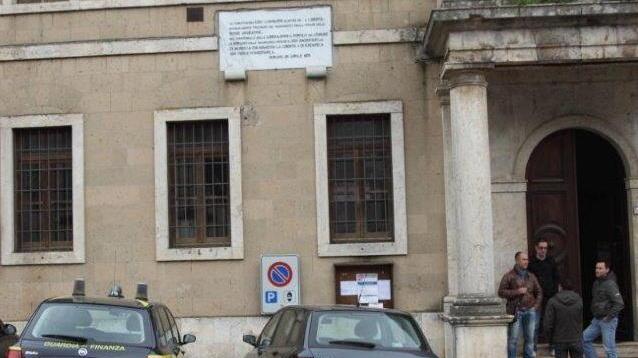 Turbativa d’asta, avviso per 12 indagati