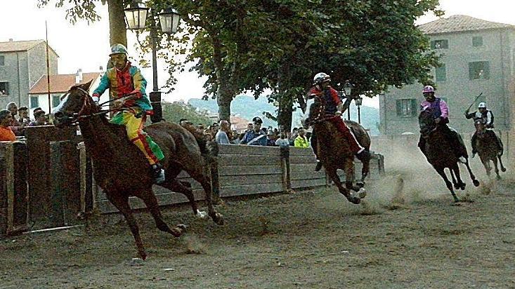 Il Poggio fa tripletta nel palio delle polemiche