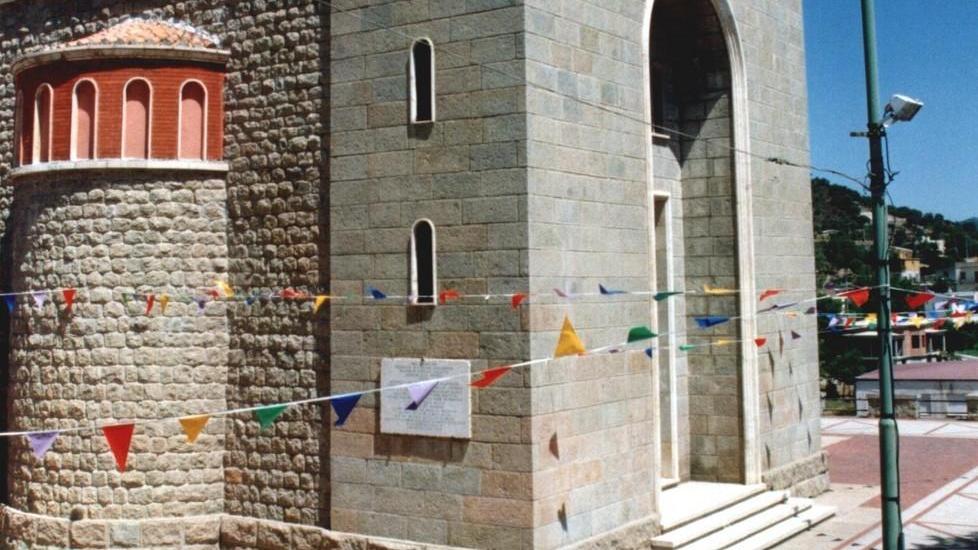 Tertenia ricorda il prete artista