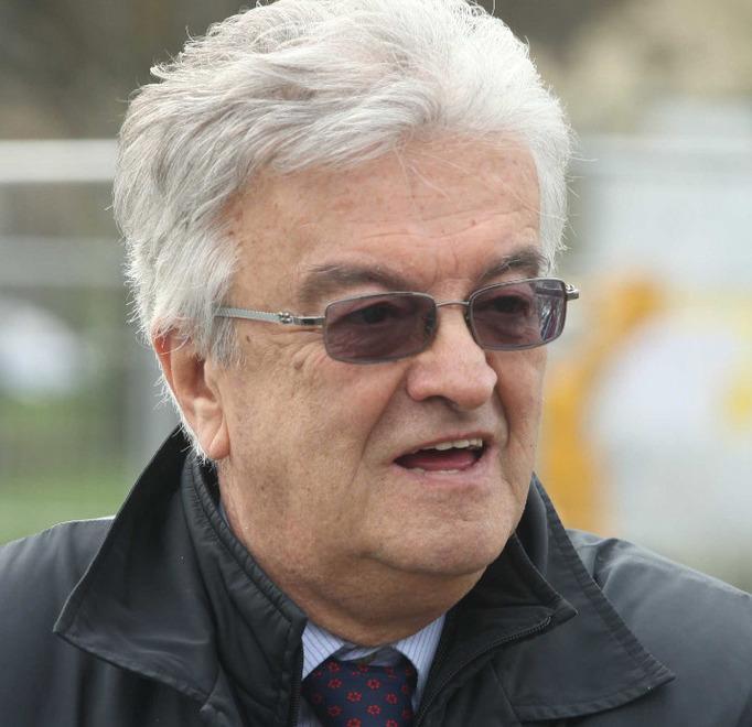 L’avvocato Corsi non difende più i quattro imputati