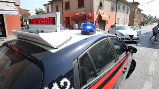 Una volante dei carabinieri