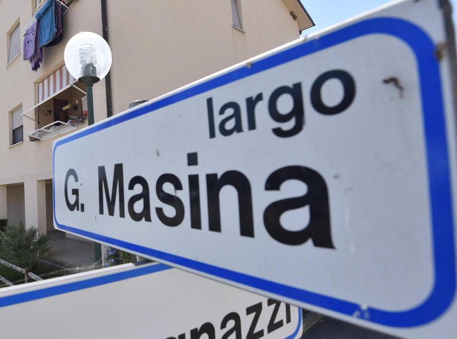 Una mozione per una toponomastica meno maschilista