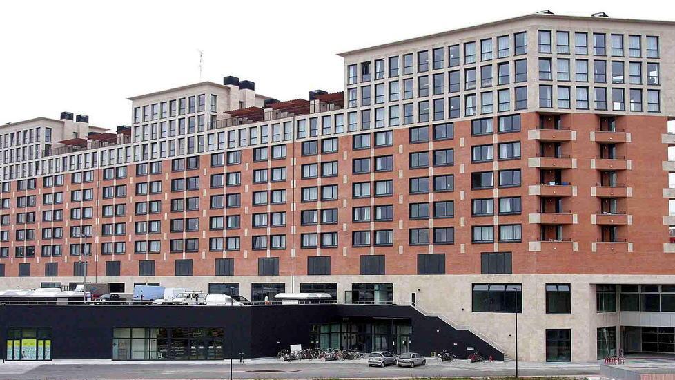 Allarme incendio e odore di gas Evacuato lo studentato