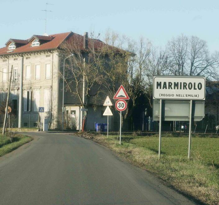 Arraffano soldi e gioielli ma il vicino dà l’allarme 