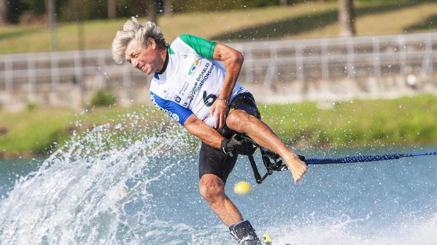 Evoluzioni sull’acqua di Jeff Onorato, campione mondiale 2015