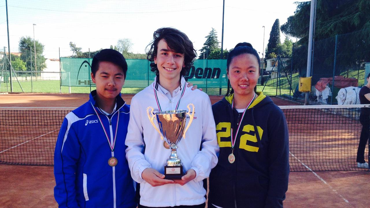 Giovani portacolori della Empoli Tennis School