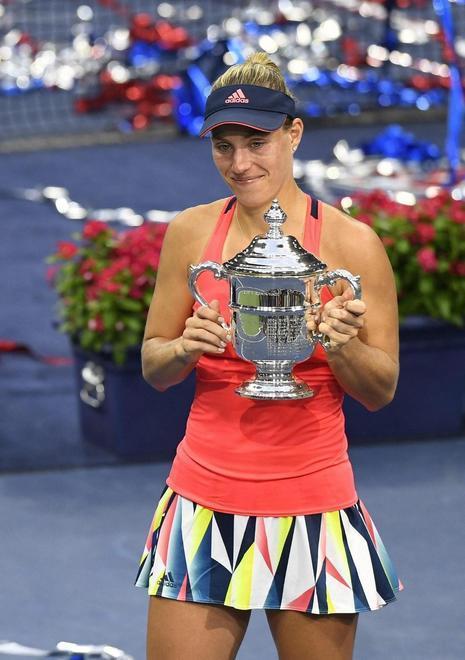 Vittoria e primato La tedesca Kerber è la nuova regina 