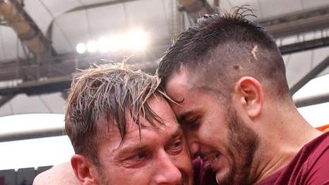 Diluvio a Roma: emerge solo re Totti, l’eterno