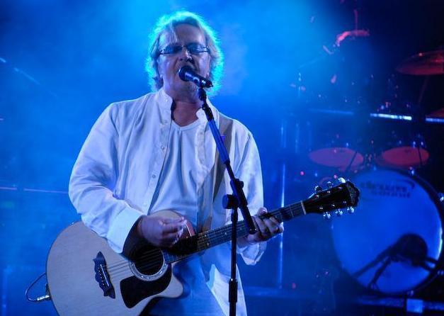 Lunedì 19 settembre in piazza Gramsci Umberto Tozzi. Il concerto è gratuito