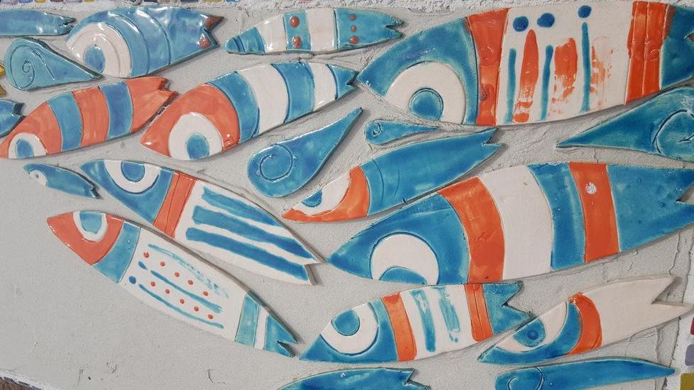 Dagli allievi Einaudi ceramica e vetro in piazza Consiglio