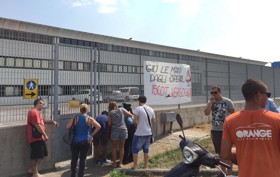 In sciopero contro i turni massacranti 