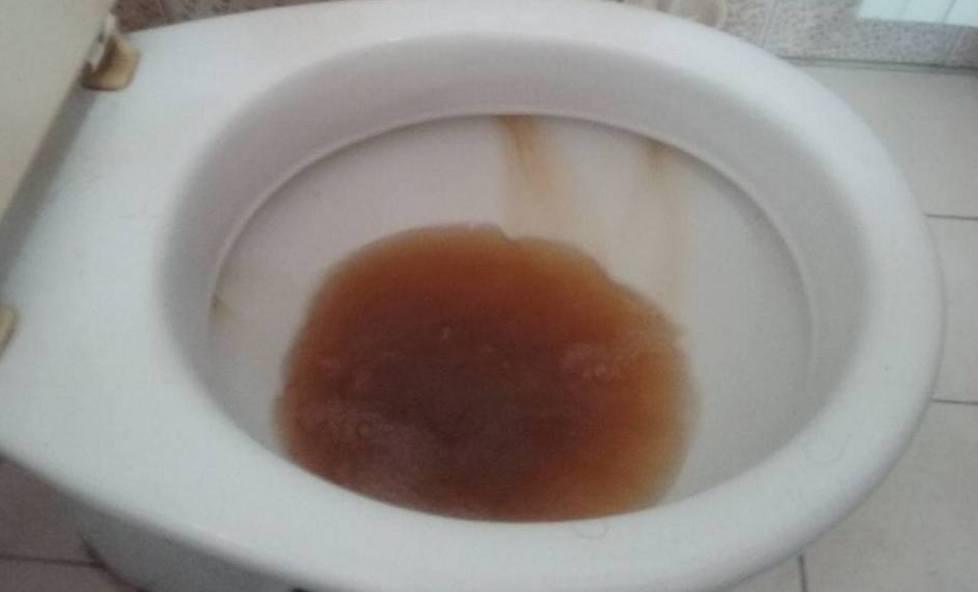 Ancora acqua marrone in casa
