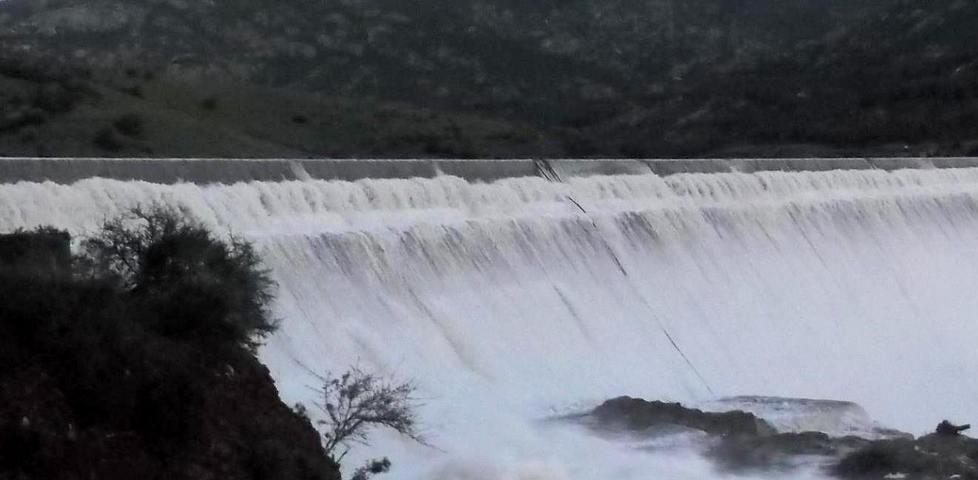 Siccità, allarme rosso l’acqua della diga alle aziende agricole 