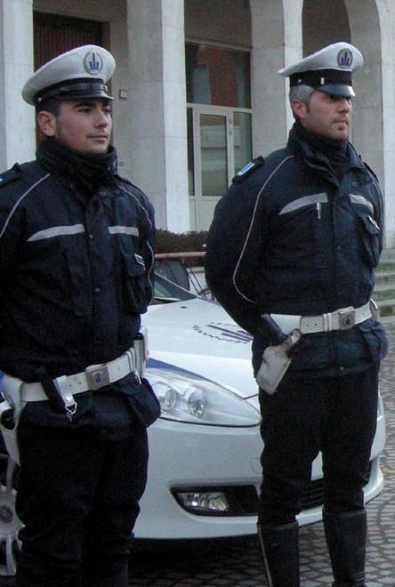  Contro un’auto col motorino