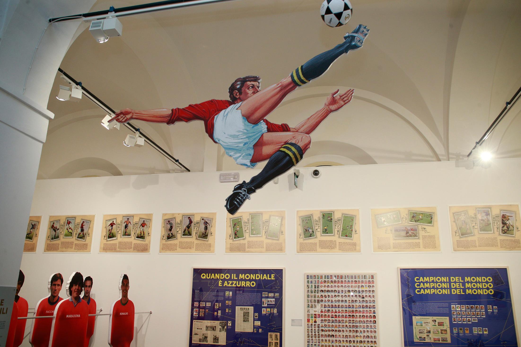 Figurine che passione, a Modena la mostra "I migliori album della nostra vita"