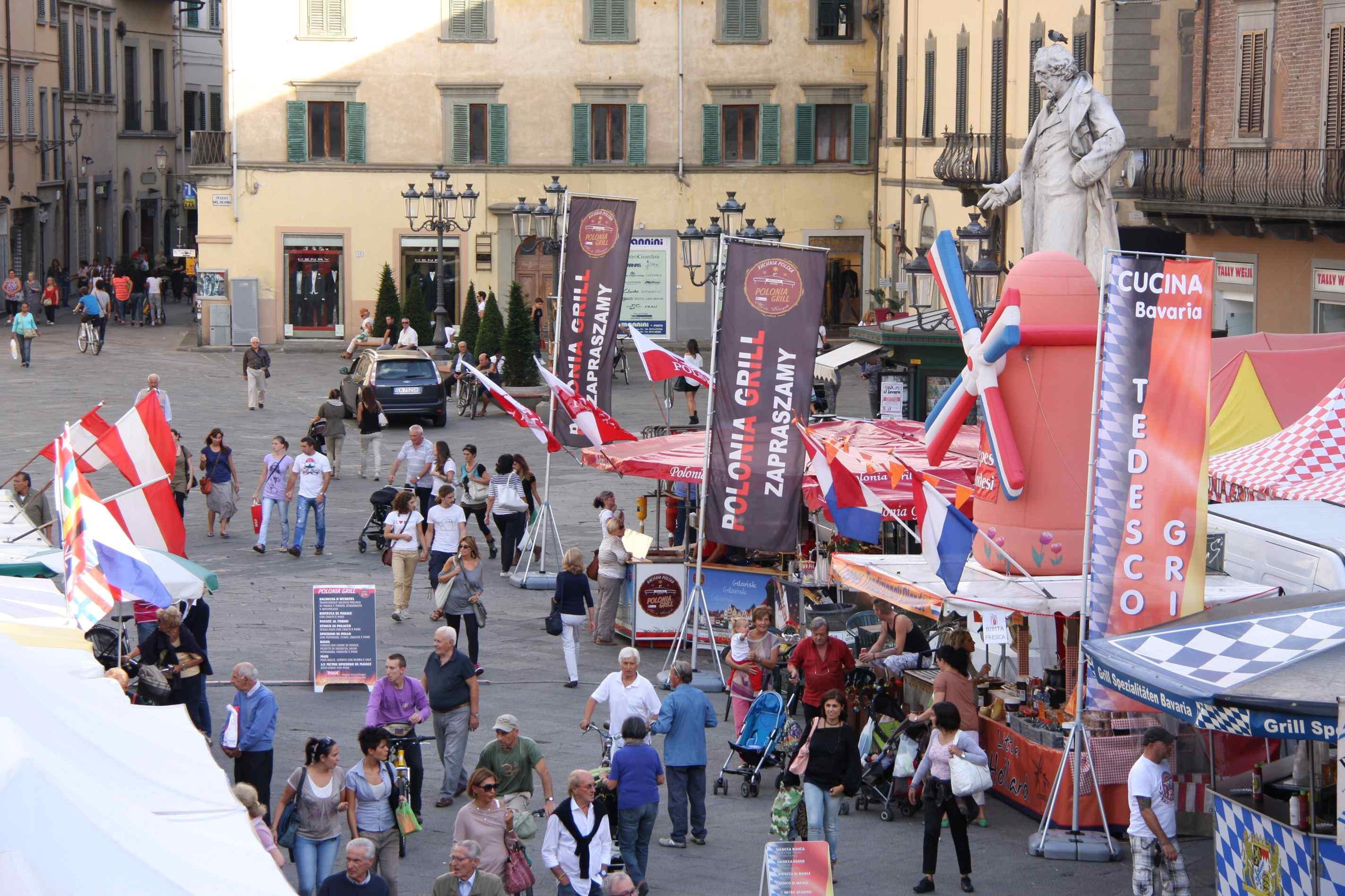 Il Mercato europeo torna in piazza Duomo a Prato da giovedì 15 a domenica 18 settembre