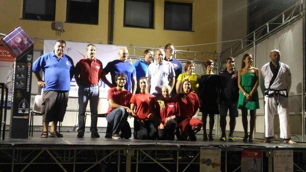 Bagnolo, acquistati otto nuovi defibrillatori per la comunità