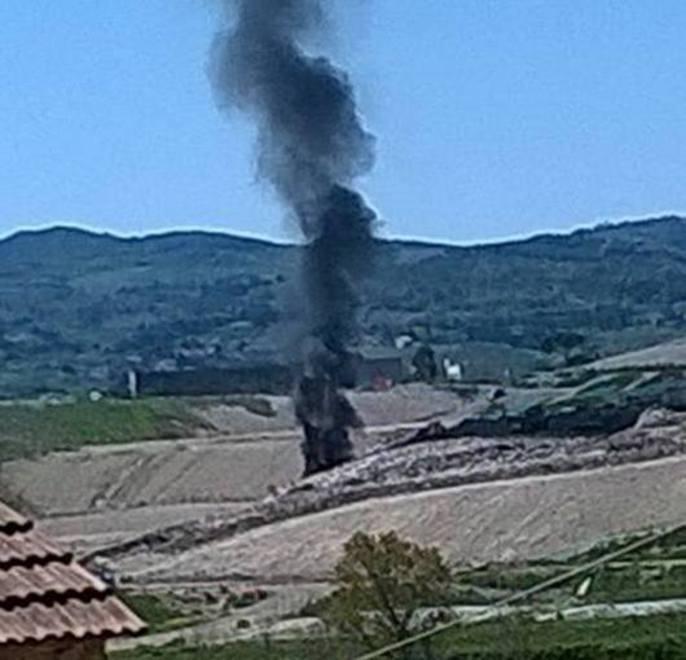 L'incendio del 21 aprile 2015 nella discarica di Scapigliato