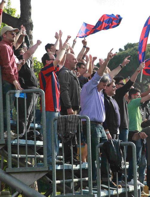 Tifoso cecinese per 5 anni senza stadio 