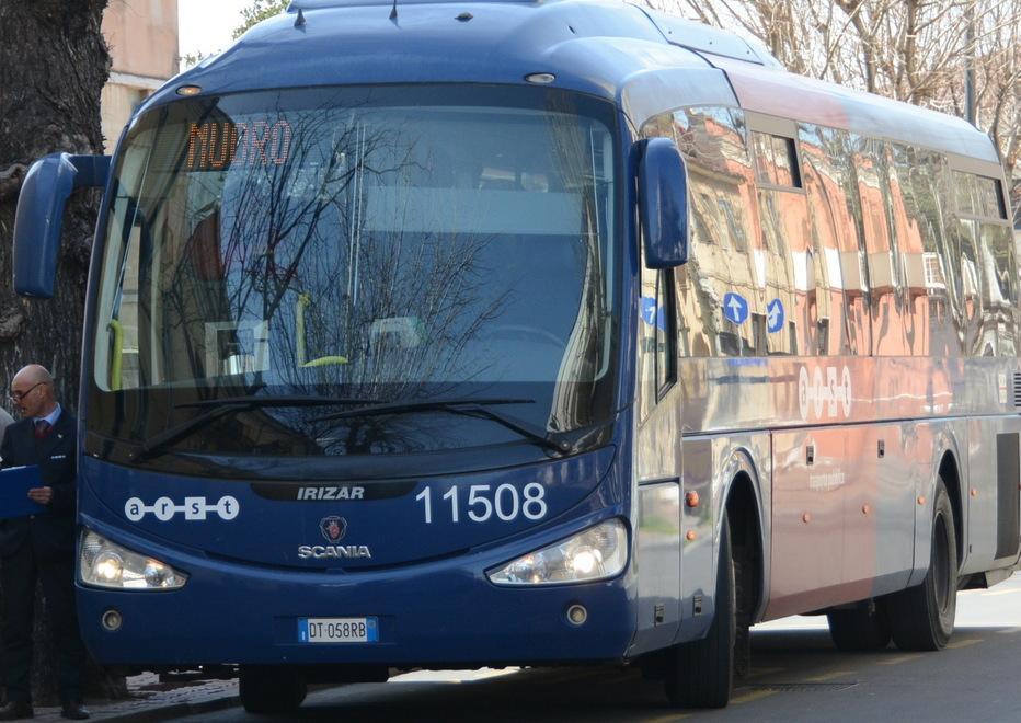 Cresce la protesta contro il caro-biglietti deciso dalla Regione 