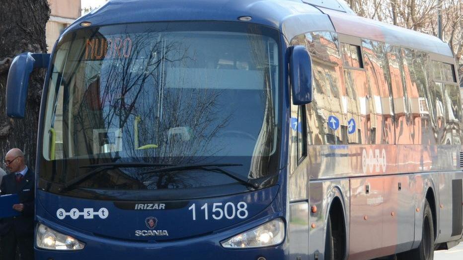 Cresce la protesta contro il caro-biglietti deciso dalla Regione