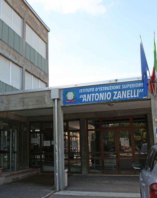 FINANZIATI CON I MUTUI BEI E REALIZZATI DALLA PROVINCIA