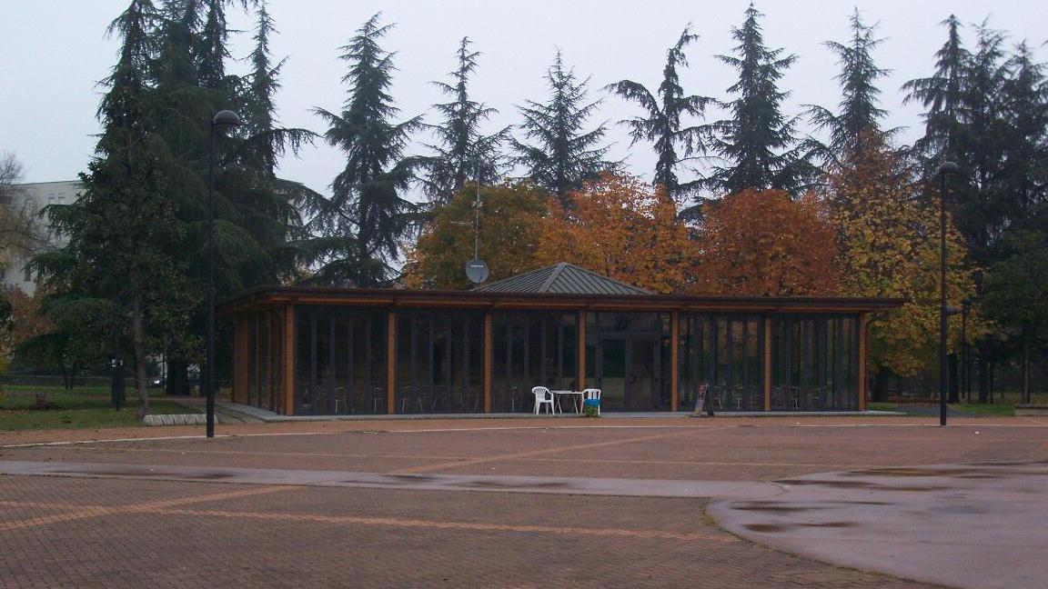 Scandiano, spaccia al parco dove giocano i bambini: arrestato